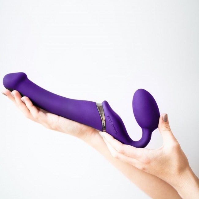 Безремінний страпон з вібрацією Strap-On-Me Vibrating Violet M, діаметр 3,3 см, пульт ДК, регульован жива фотографія