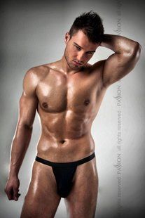 Чоловічі стрінги Passion 005 THONG black L/XL жива фотографія