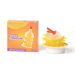 Насадка на член Recare Spike Condom Yellow (презерватив с усиками и спиралью шипов) реальная фотография
