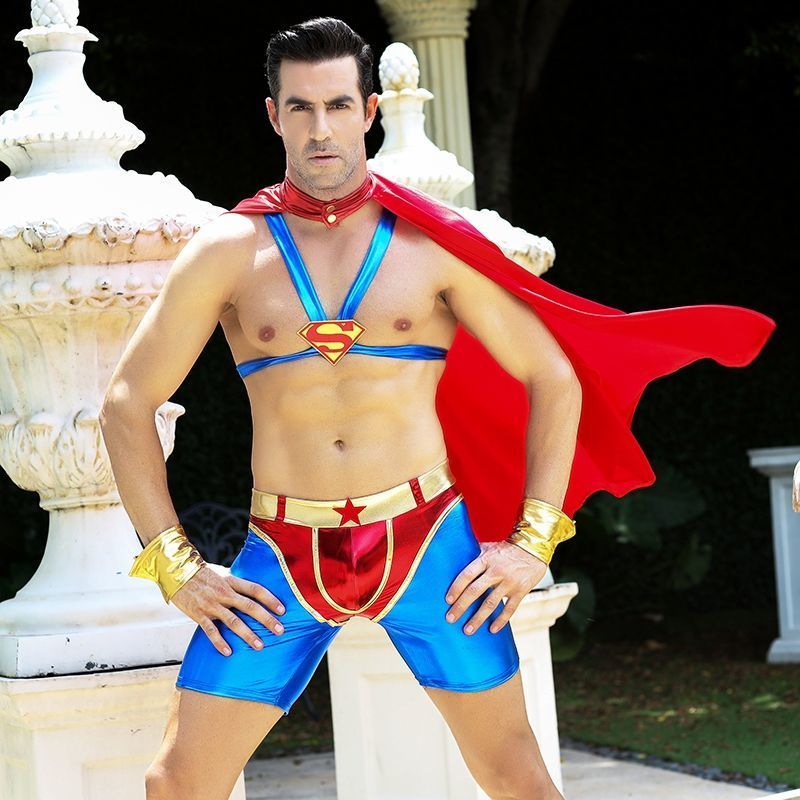 Мужской эротический костюм супермена "Готовый на всё Стив" One Size: плащ, портупея, шорты, манжеты реальная фотография