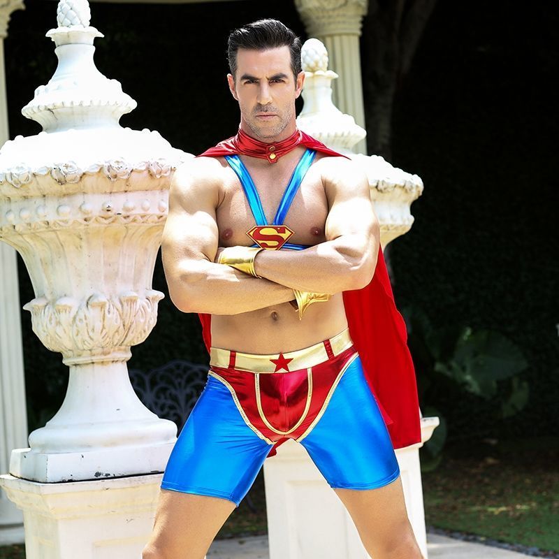 Мужской эротический костюм супермена "Готовый на всё Стив" One Size: плащ, портупея, шорты, манжеты реальная фотография