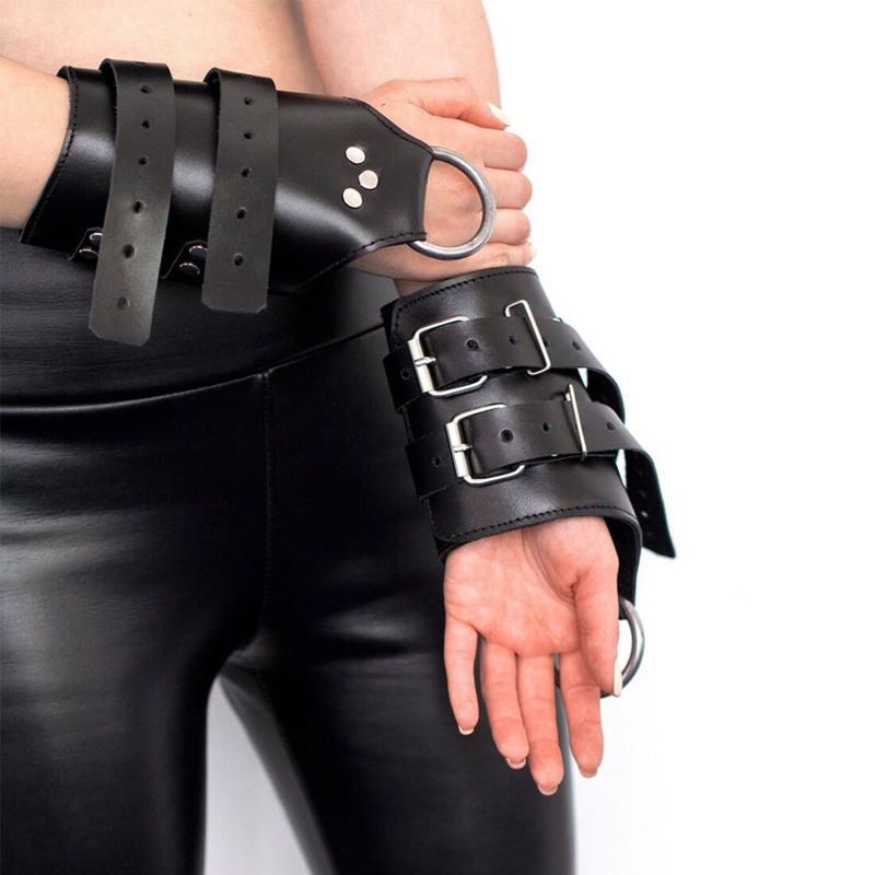 Манжеты для подвеса за руки Kinky Hand Cuffs For Suspension из натуральной кожи, цвет черный реальная фотография